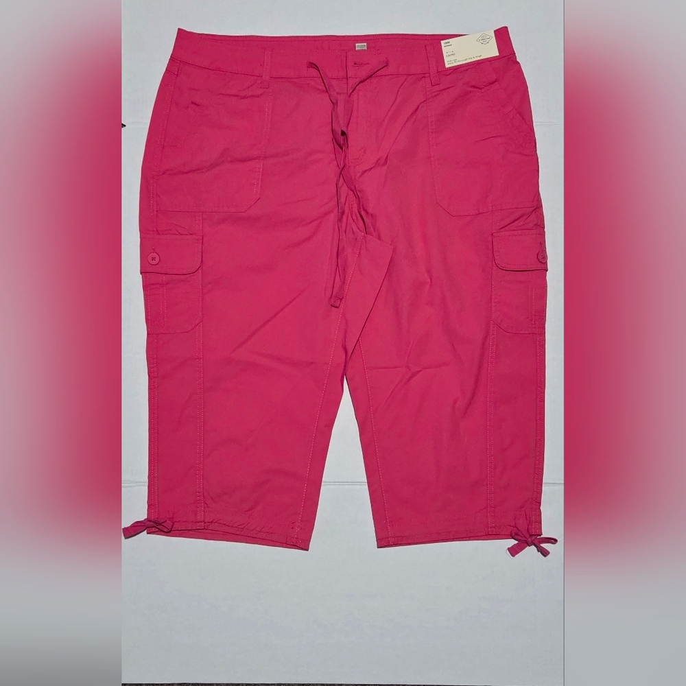St. John's Bay Vibrant Pink Cargo Shorts (Watermellon Red) NWT